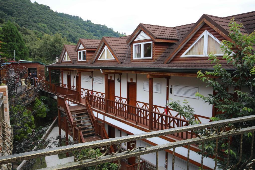 Cingjing Vienna Pleasance Cottage Renai Exterior photo