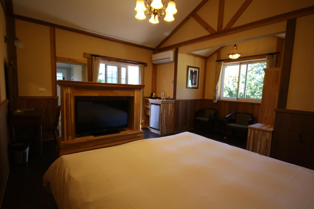 Cingjing Vienna Pleasance Cottage Renai Exterior photo