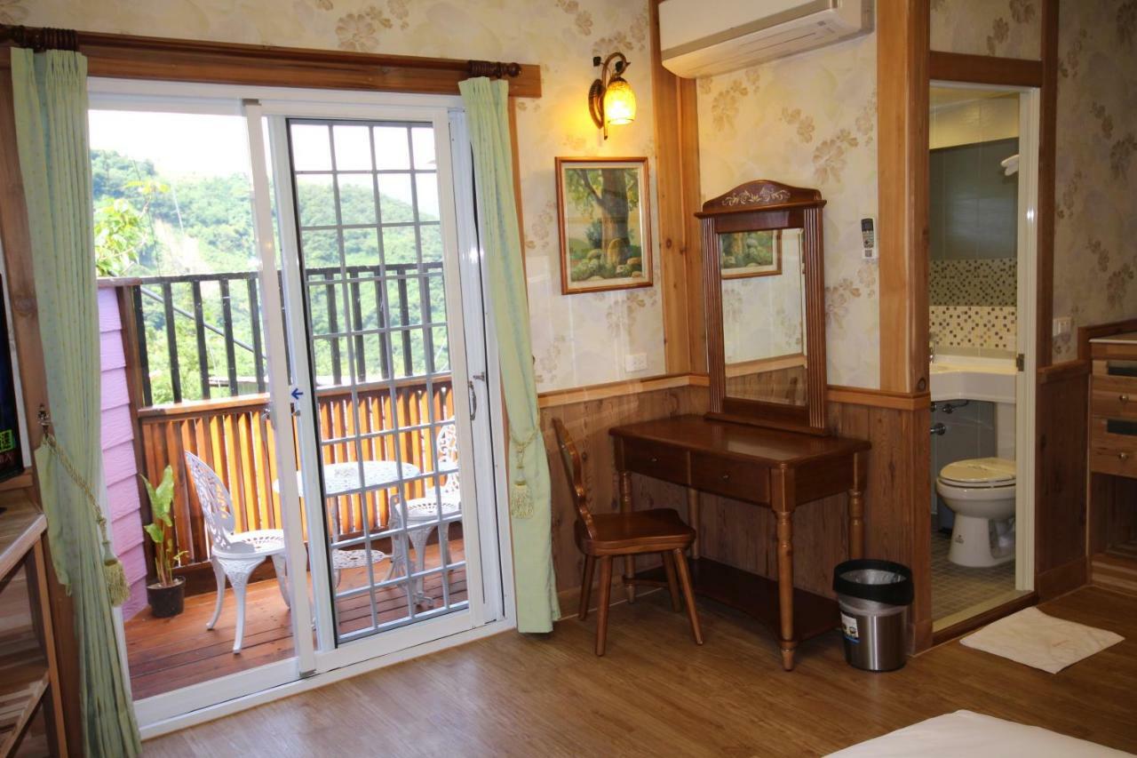 Cingjing Vienna Pleasance Cottage Renai Exterior photo